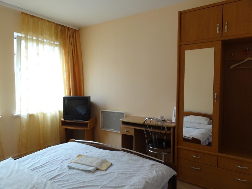 Hotel Rebir Daugavpils Luaran gambar