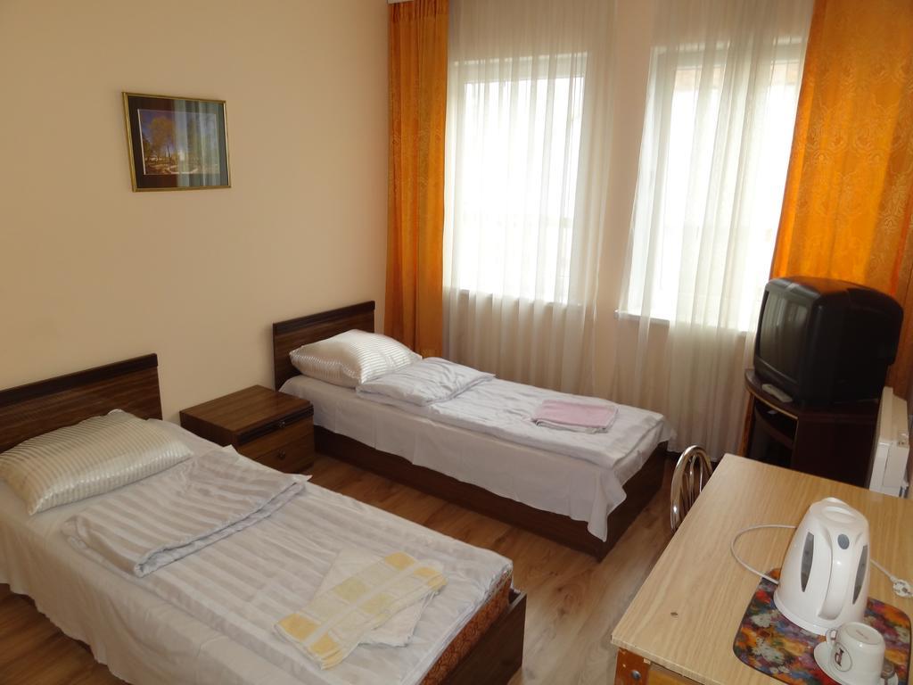 Hotel Rebir Daugavpils Luaran gambar